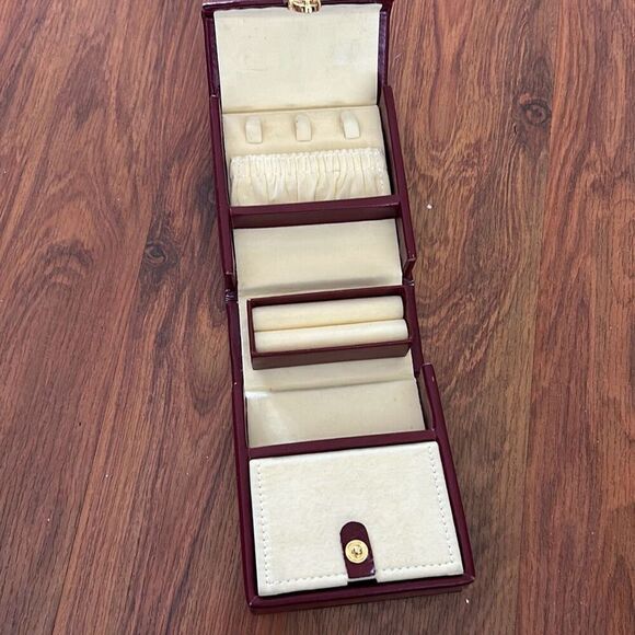 WOLF Burgundy Jewelry Organizer with Gold Clasp - Picture 2 of 7